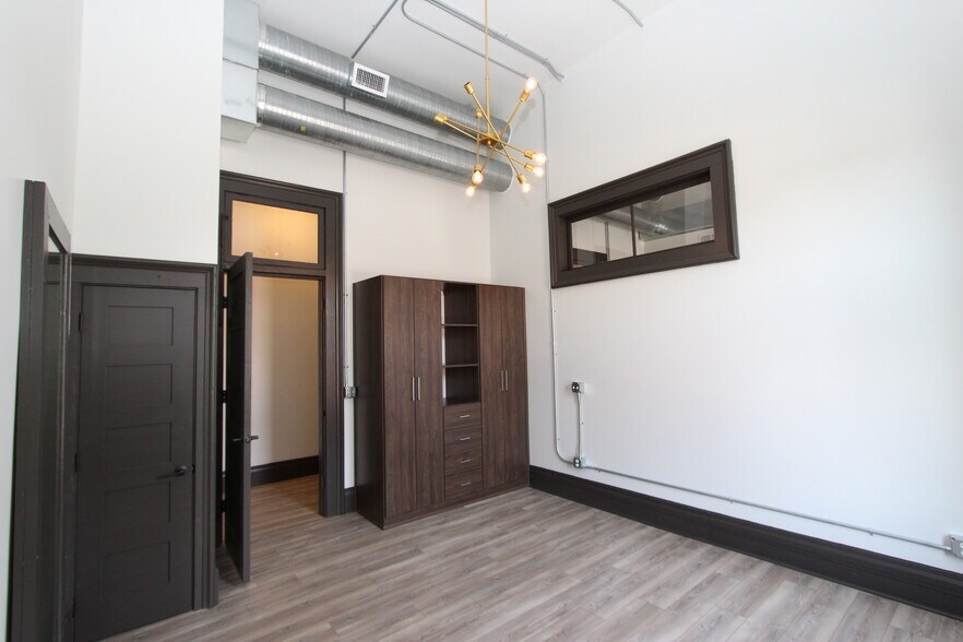 Bedroom - 102 S Main St