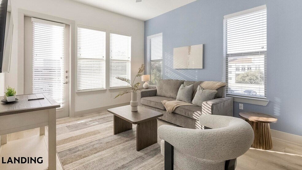 Building Photo - 13701 Montfort Dr