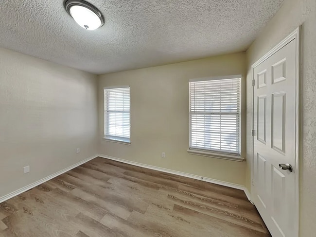 Building Photo - 507 Blair Meadow Dr