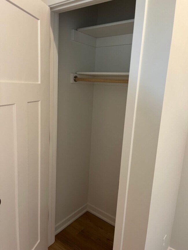 Building Photo - Spacious 5-Bedroom Duplex Near Asbury Elementary with Finished Basement & Full Amenities