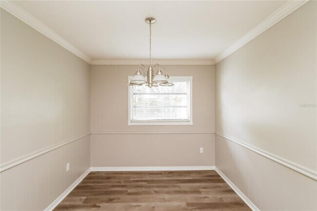 Building Photo - 1247 Kingston Ave