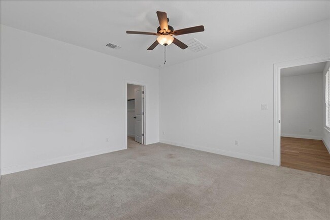 Building Photo - 11905 Paseo de los Lagos Ln