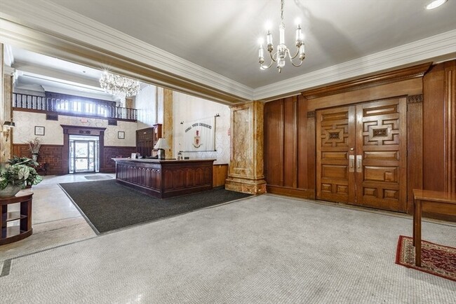 Building Photo - Spacious 1BR Condo with Utilities Included at Kimball Towers