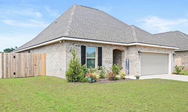 Primary Photo - 21057 Astoria Ln