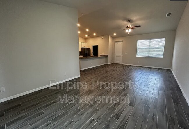 Building Photo - 4 Bedroom 2 bathroom 3 Car Garage NE Cape ...