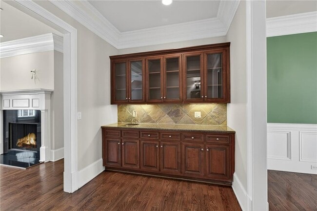 Building Photo - 3475 Roxboro Rd NE