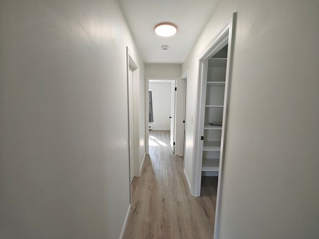 Building Photo - 11 Marion Ave