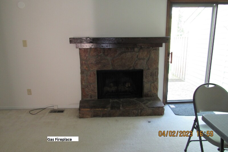 Building Photo - 5738 Forest Lawn Ct