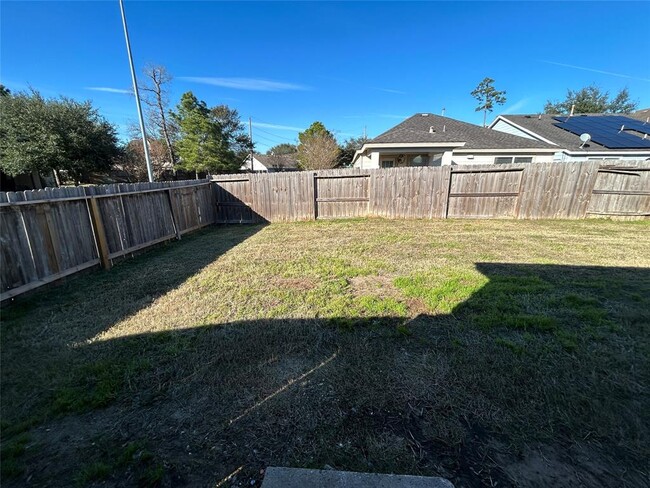 Building Photo - 8103 Forest Glen Dr