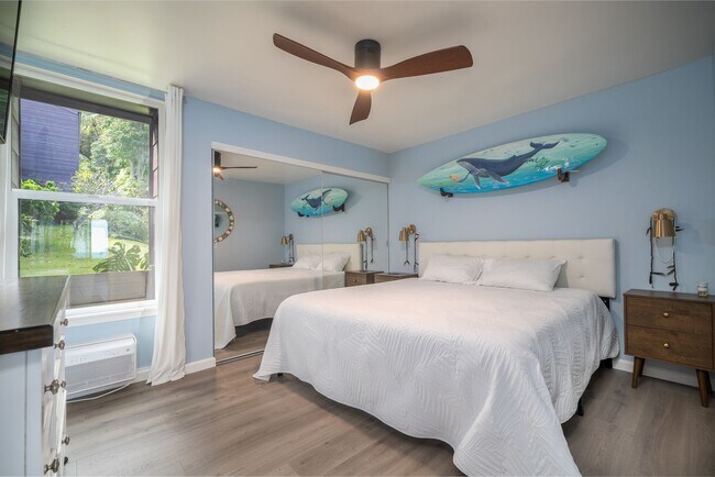 Building Photo - Epic Ocean-View 1bd at Makaua Village — Fully Renovated, Furnished, 2 Parking