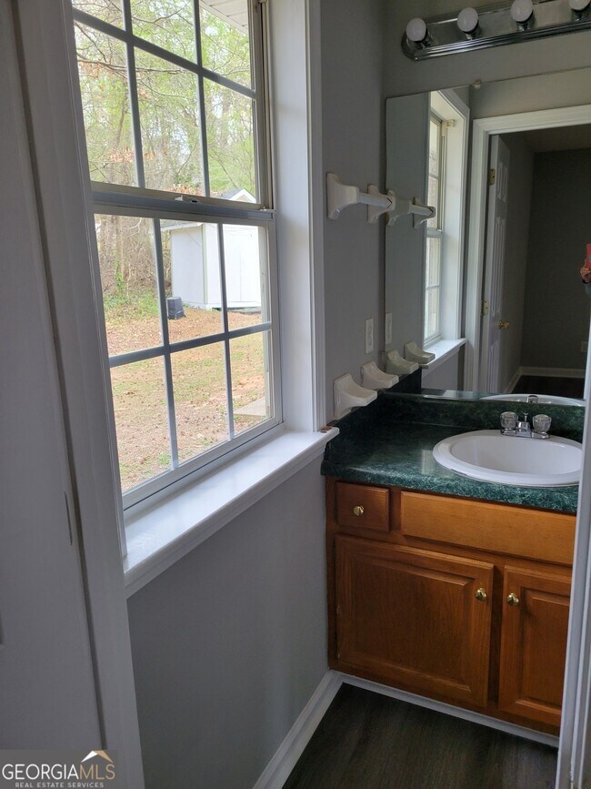 Building Photo - 6205 Sweetgum Trail