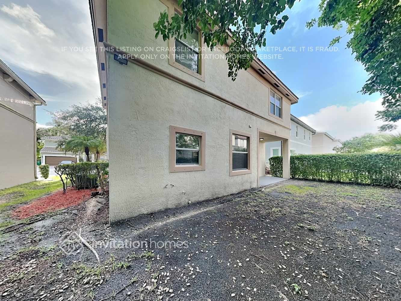Building Photo - 843 NW 127th Ave