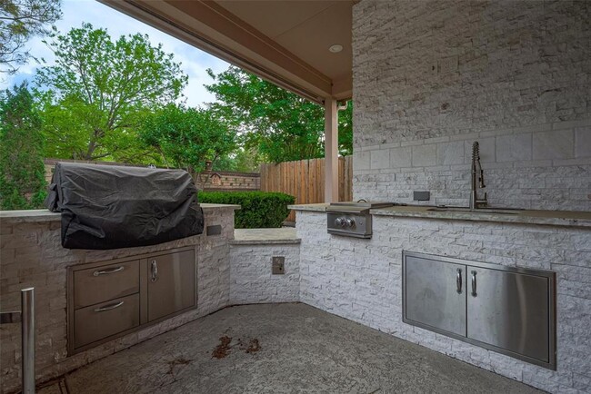 Building Photo - 25307 Oakton Springs Dr