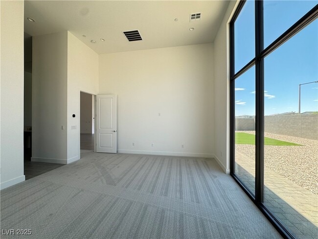 Building Photo - 10739 Agate Clfs Ave