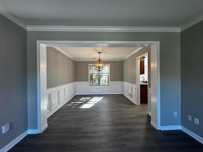 Building Photo - 2224 Wilmington Ln