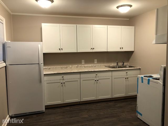 Building Photo - 1 br, 1 bath  - 3300 Starlight Dr Apt 5
