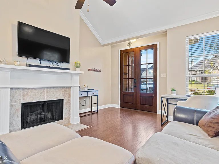 Building Photo - 17179 Palm Ridge Dr