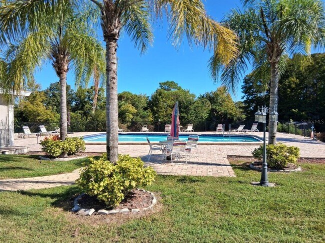 Building Photo - 7737 Eureka Dr