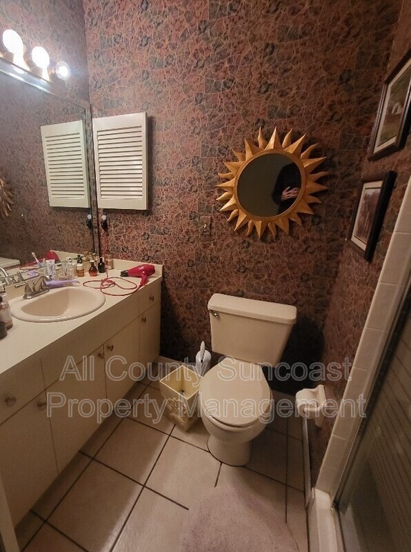 Building Photo - 9710 Indian Key Trail