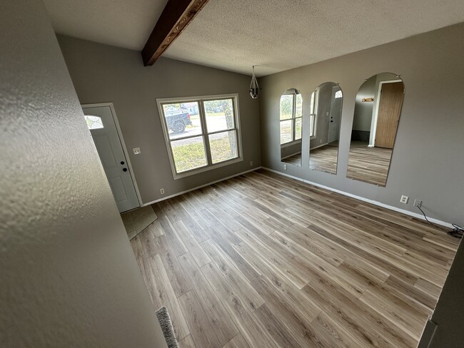 Building Photo - 6641 Saint Joe Center Rd