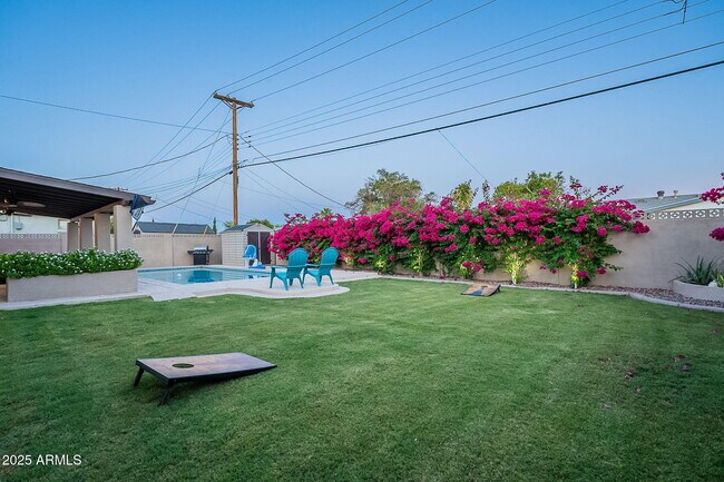 Building Photo - 8263 E Cypress St