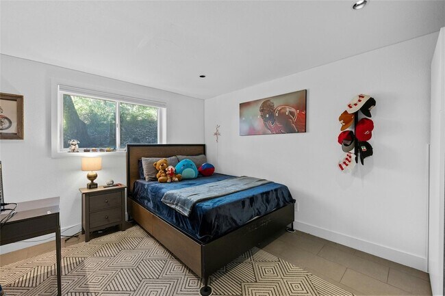Building Photo - 1603 Twilight Ridge Dr