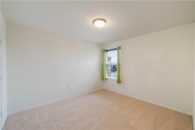 Building Photo - 11012 Culzean Dr