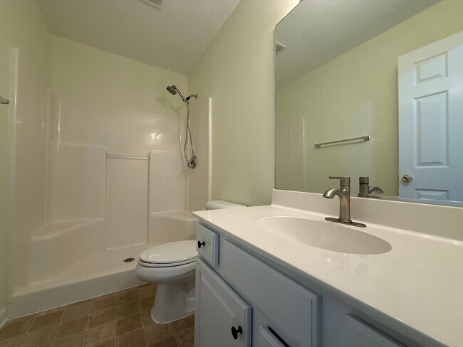 Building Photo - Myrtle Beach - 3 Bedroom / 2 Bathroom Home