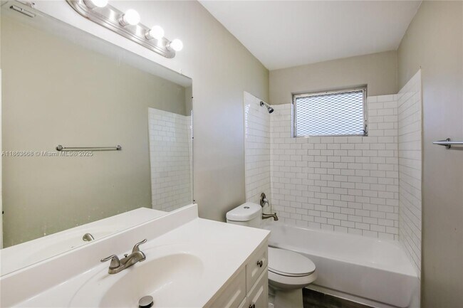 Building Photo - 2480 NW 63rd Ave
