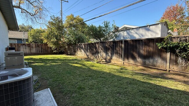 Building Photo - 6BD/3BA – Spacious West San Jose home near...