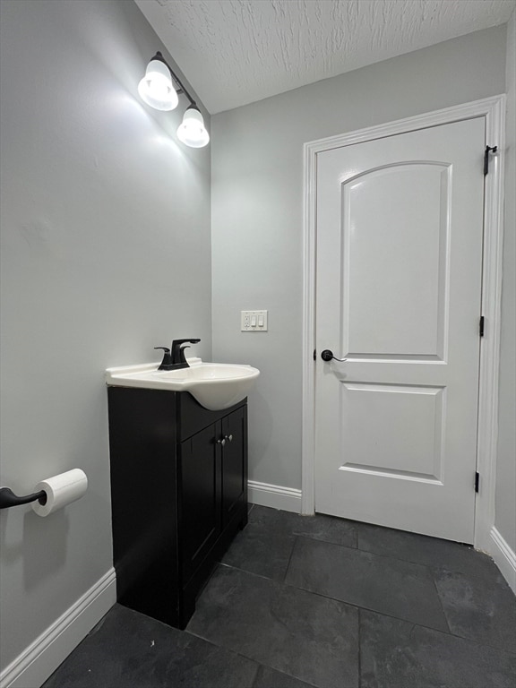 Building Photo - 318 Main St