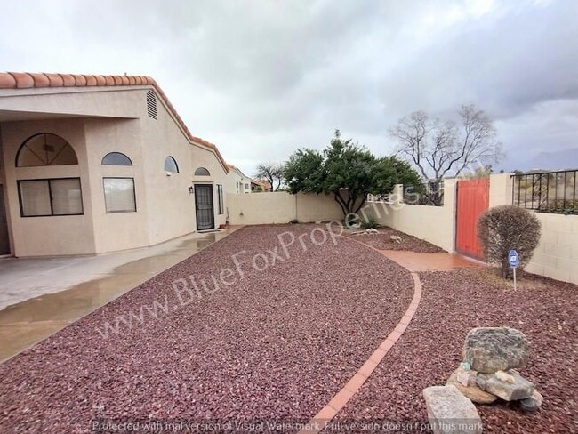 Building Photo - 7793 E Marquise Dr