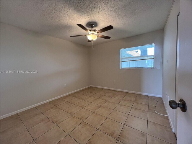 Building Photo - 1800 SW 81st Ave