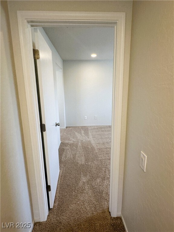 Building Photo - 2664 Strichen Ave