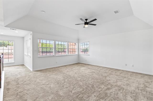 Building Photo - 3933 Woodlawn Ln