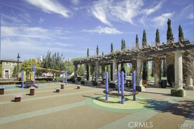 Building Photo - 130 Costa Brava