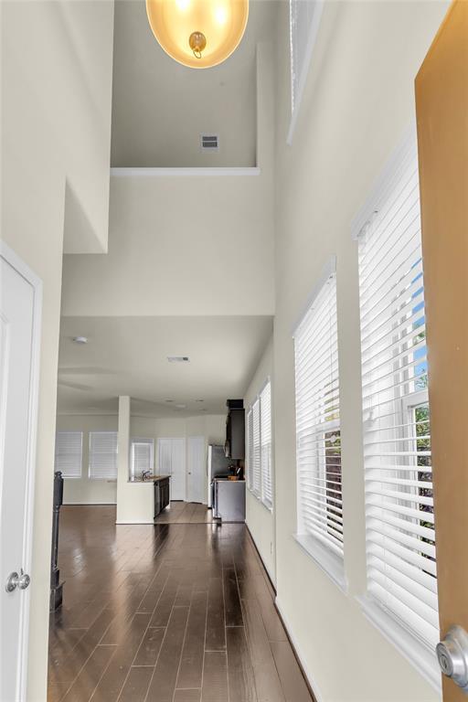 Building Photo - 8306 Columbia Forest Dr