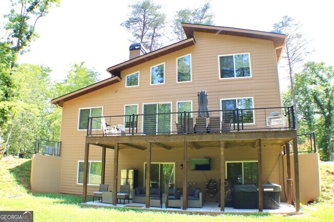 Building Photo - 939 Sunset Rd