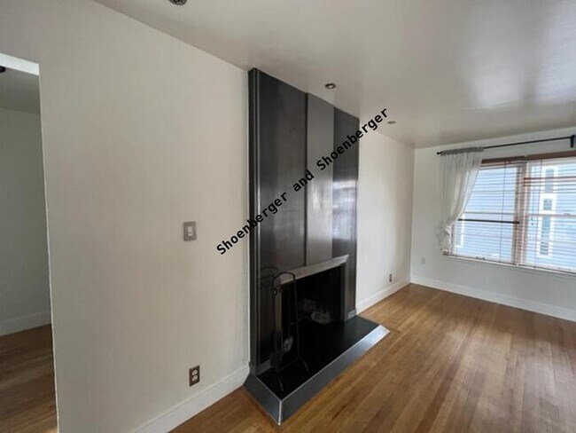 Building Photo - 343 Stewart Street