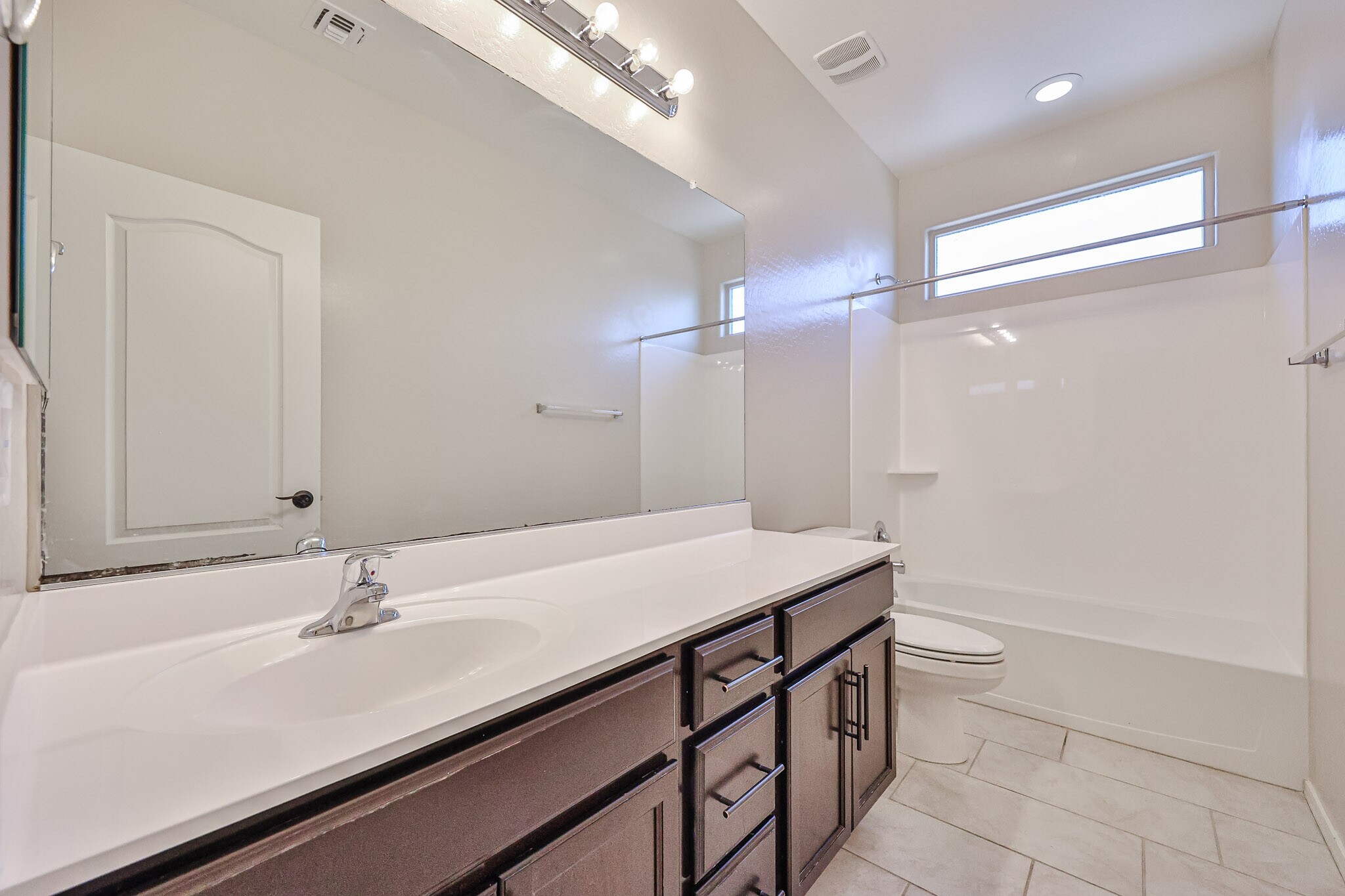 Bathroom 2 - 18172 W Vista Norte St