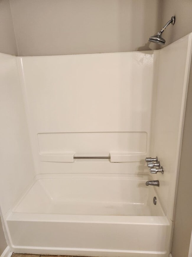 Building Photo - **Available to view in March** Beautifully Updated Home in Georgetown