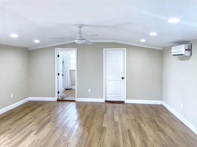 Building Photo - 1667 Rudy Ct