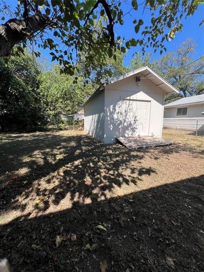 Building Photo - 3708 Harmon Ave