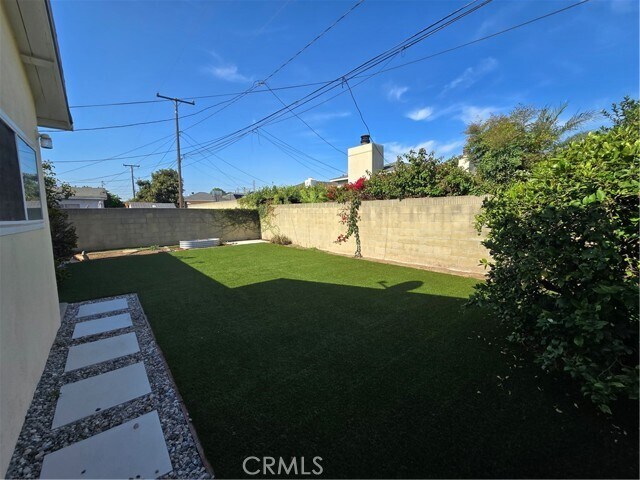 Building Photo - 17227 Wilton Pl