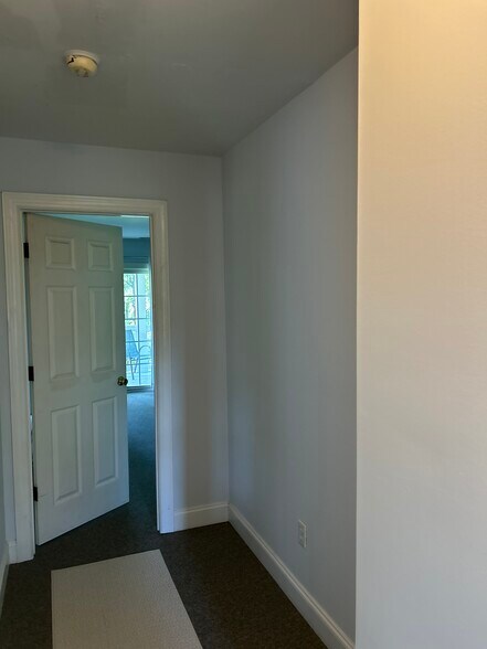 3 of 3 bedrooms - 12 Bermuda Pointe Cir