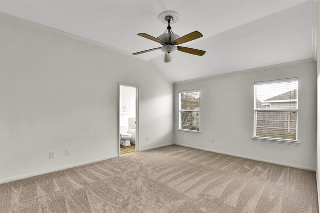 Building Photo - 4034 Falvel Shadow Creek Dr