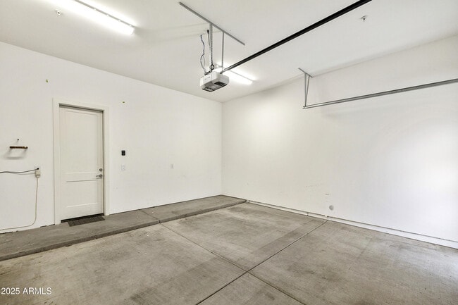 Building Photo - 4017 N 40th St