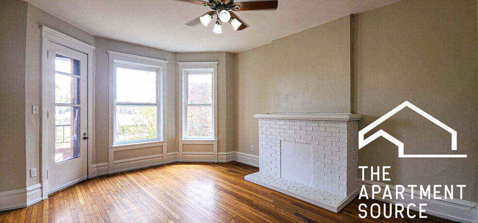 Primary Photo - 4318 N Sheridan Rd