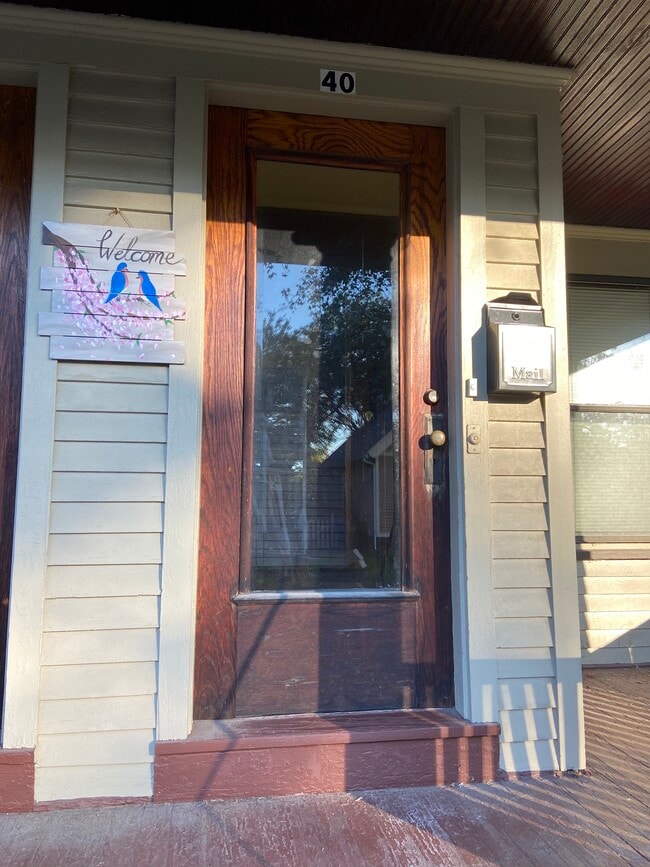 Front door - 40 WEIDER ST