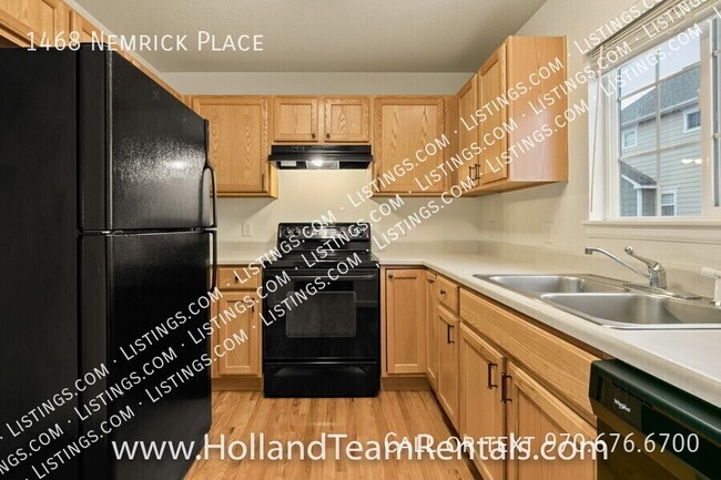 Building Photo - 1468 Nemrick Pl